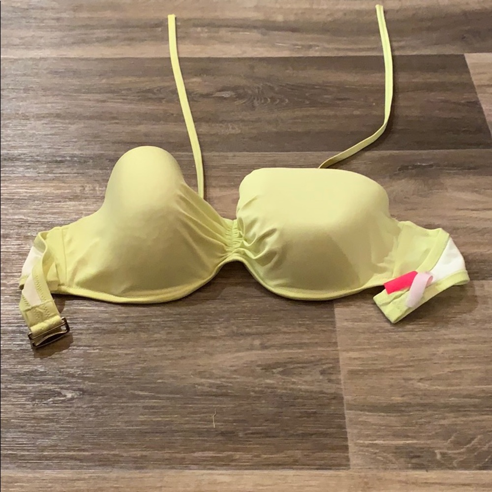 Victoria’s Secret light green/yellow bikini top